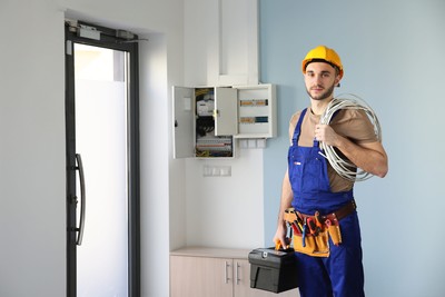 Handyman - Electrician’s Helper (€520 net per week)