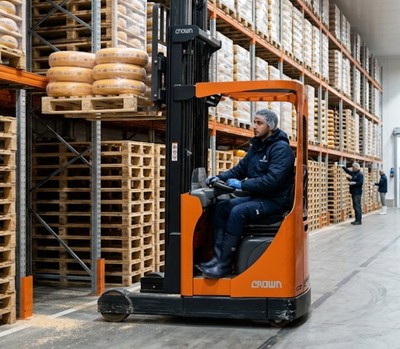 Cheese Warehouse Operator/ Reach truck driver (with certficate)