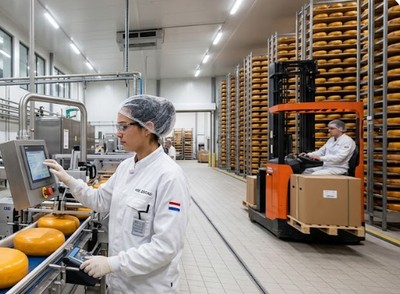Reach truck driver (with certificate)