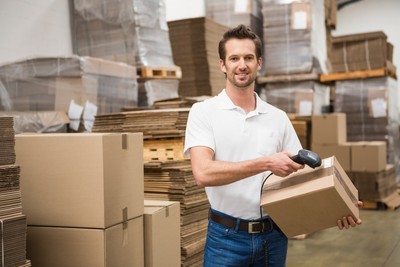 Warehouse worker (0/+5 degrees C)