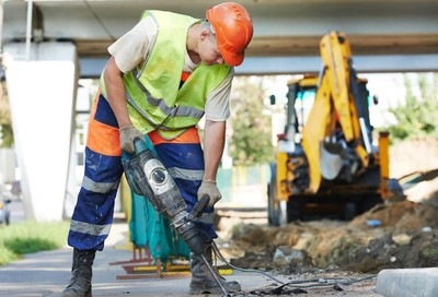 Demoliční pracovníci a stavební pomocníci (se zkušenostmi)