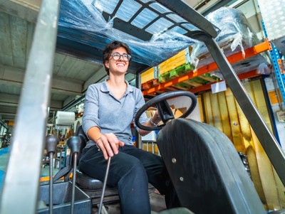 Reach truck driver (with clean criminal record , Dutch certificate)