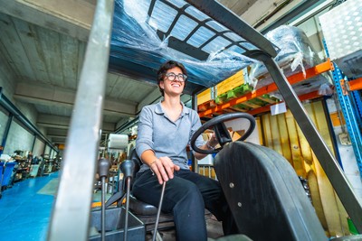 Fruit& vegetable warehouse worker (EPT, Forklift certificate)